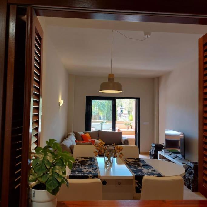 Un Oasis En Hacienda Del Alamo Apartment *