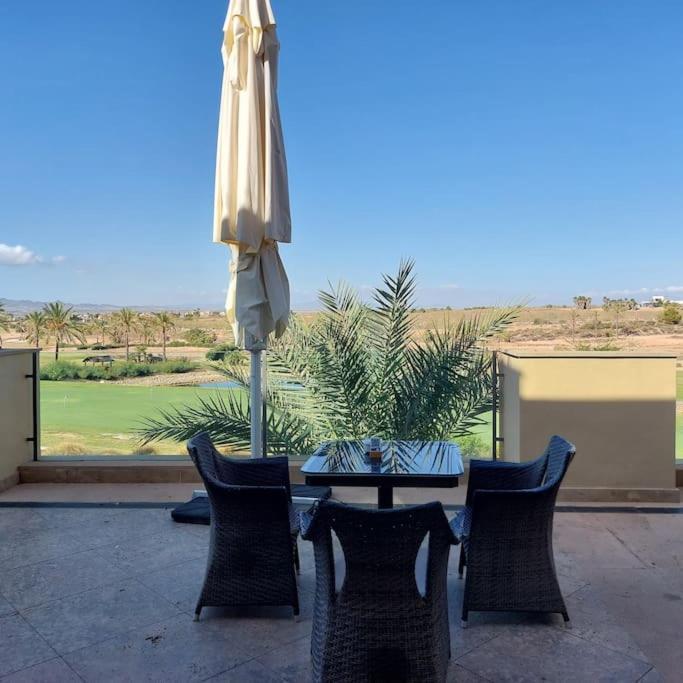 Un Oasis En Hacienda Del Alamo Apartment
